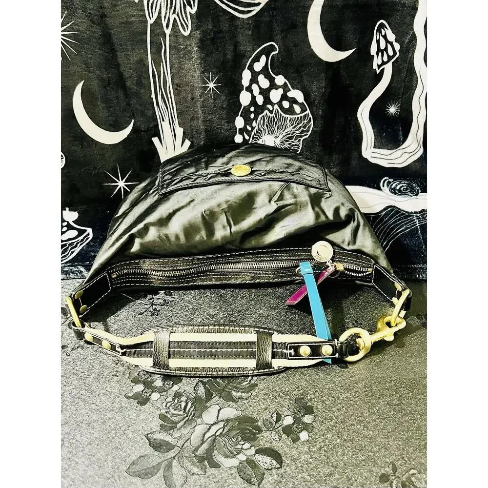 Coach Hampton Hobo Crescent #116 M05Q-116 Black Nylon Teal Y2K 2005